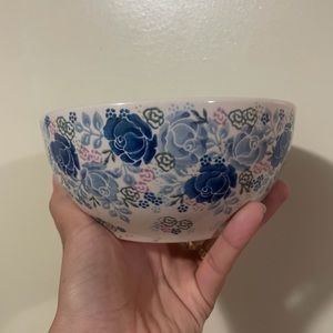 Polish Pottery Bed of Roses Floral Bowl